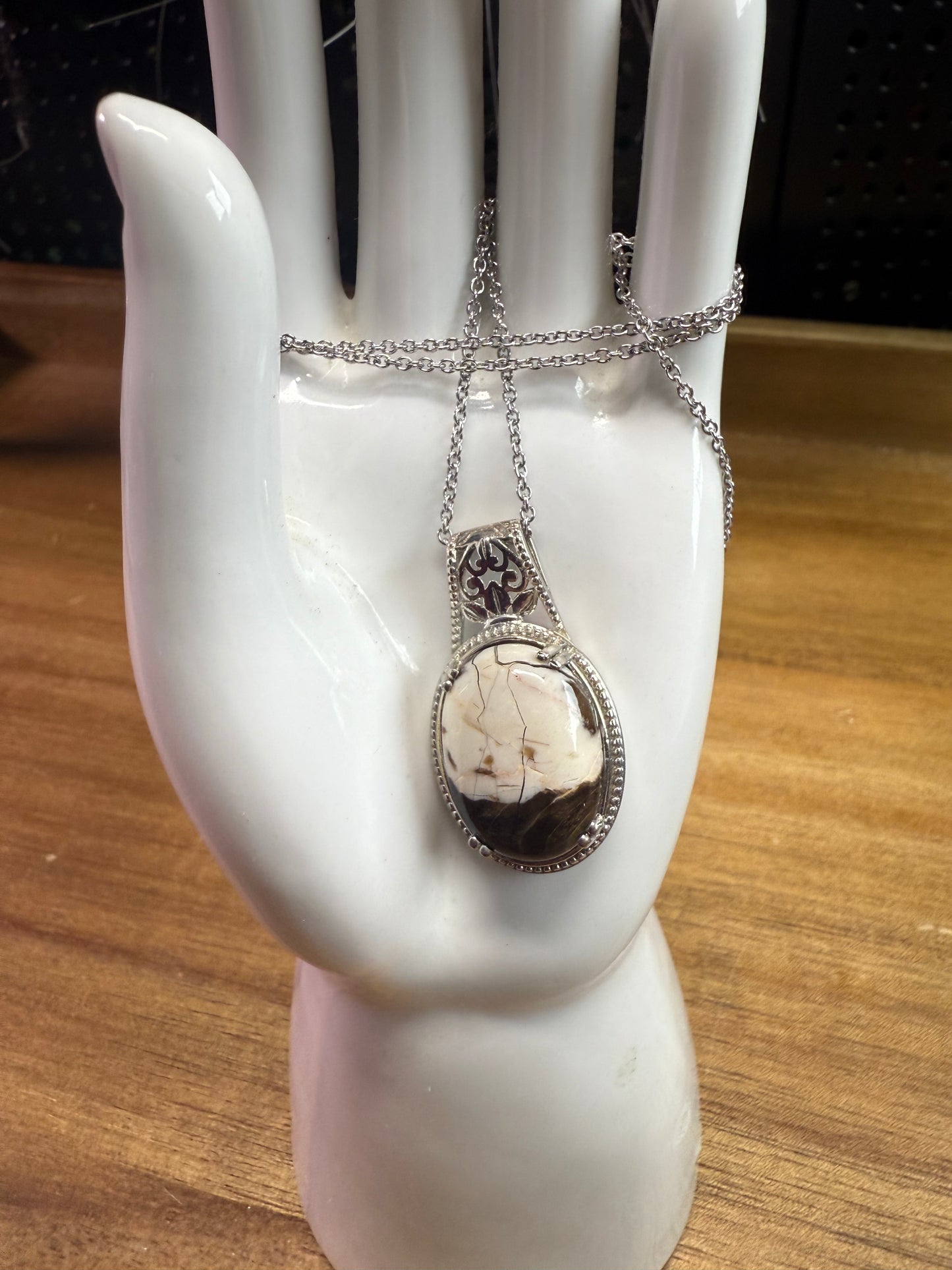 Peanut Wood Jasper Necklace (20inches)