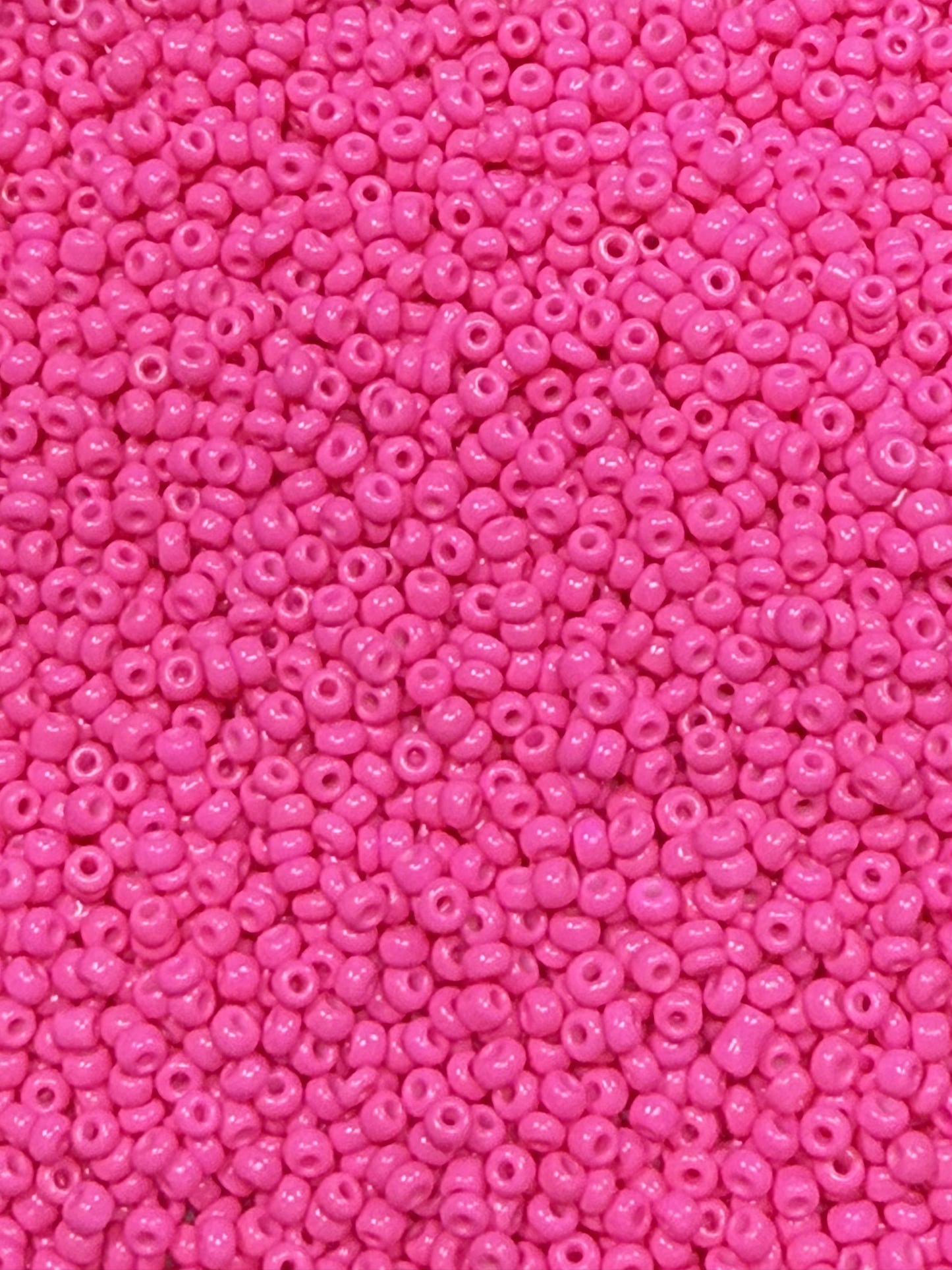 Hot Pink (8/0)