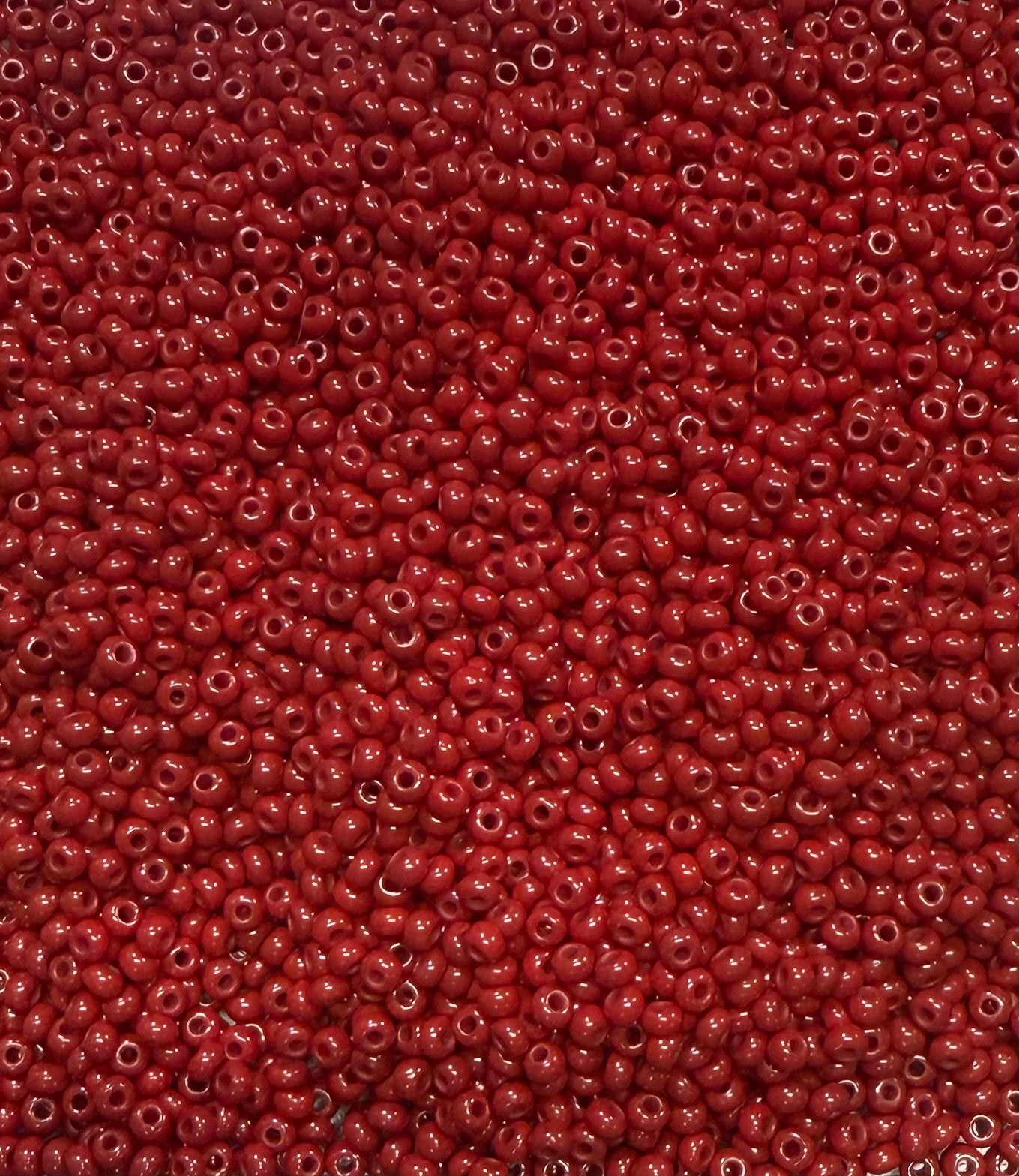 Red (8/0)