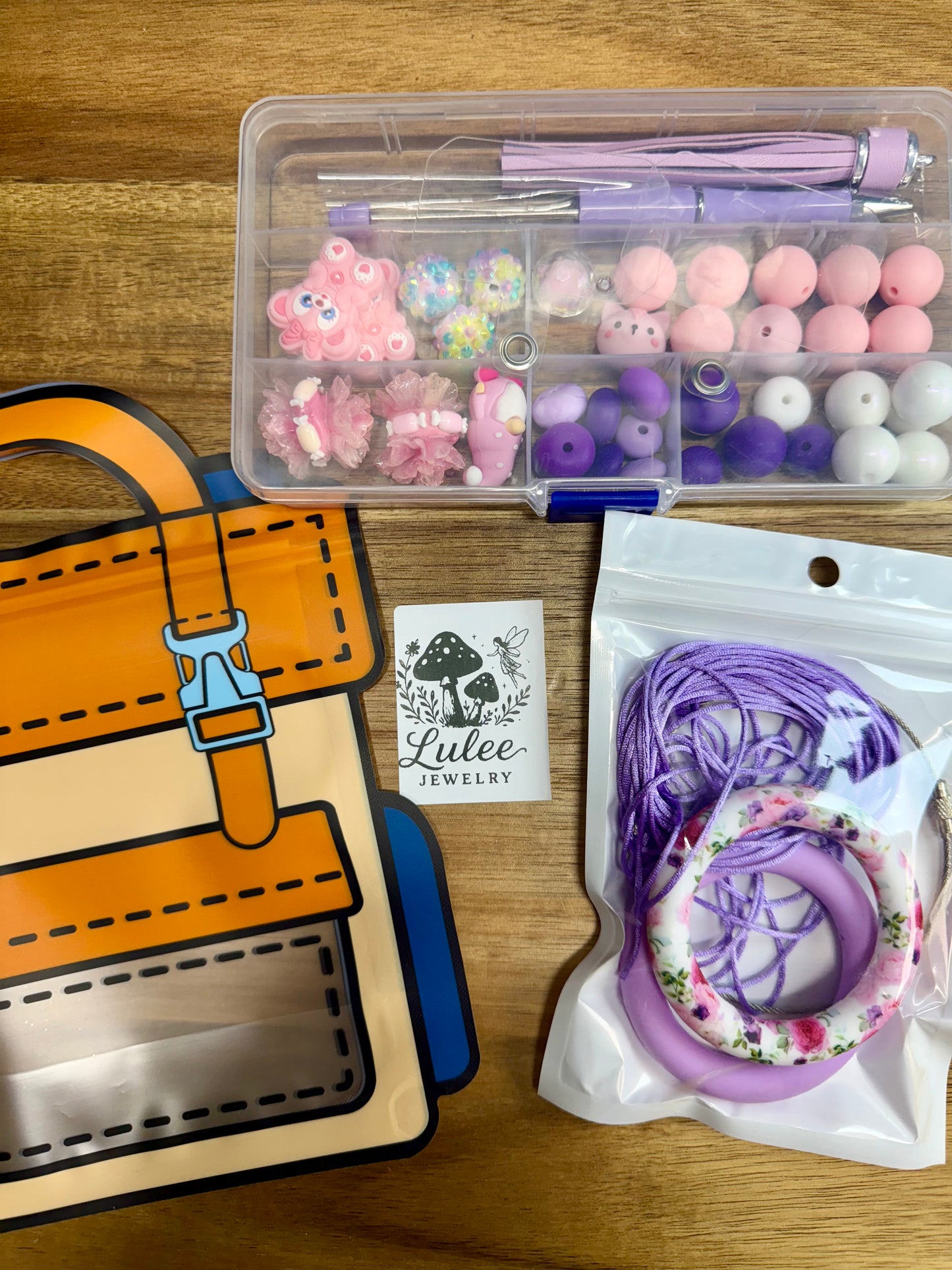 Pen/wristlet/car charm kit